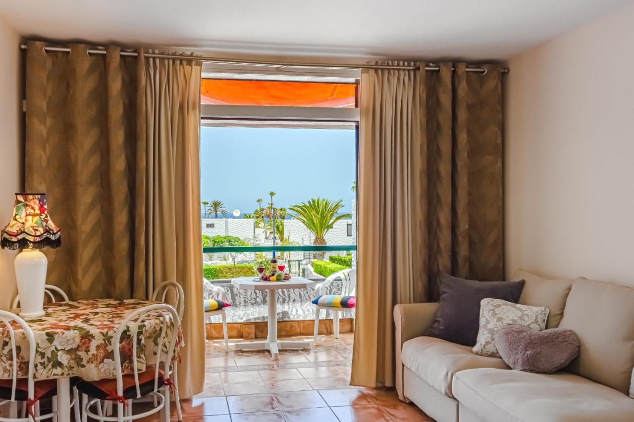 Apartment Apart America - 150 Meters From The Beach, Free Wi-Fi Arona  Exterior photo